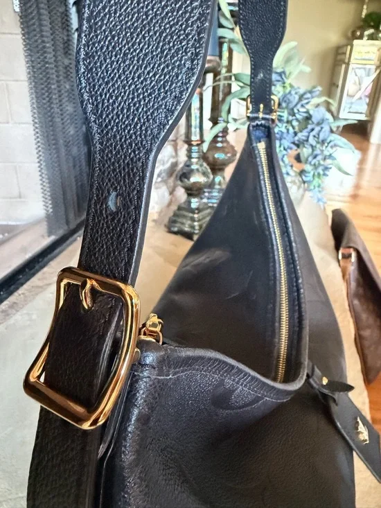 Louis Vuitton Black Monogram Embossed Hobo Bag. Carry All - Picture 3 of 10